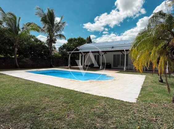 Maison/Villa – 3 chambres – Roches Noires
