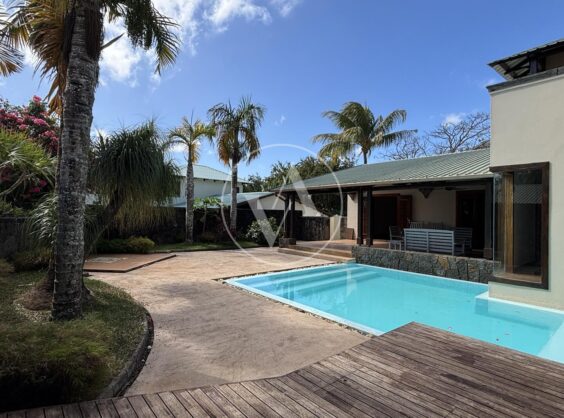 Maison/Villa – 4 chambres – Bon Espoir