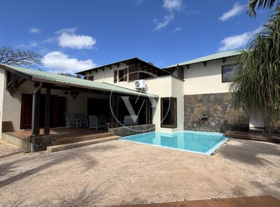 Maison/Villa – 4 chambres – Bon Espoir